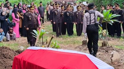 Polisi Magetan Korban Serangan OTK di Papua Dimakamkan di Kampung Halaman