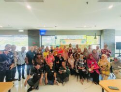 Halal Bihalal Stikosa AWS: Ajang Nostalgia Para Tokoh Lintas Angkatan