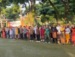 Berbalut Pakaian Adat, Pemkab Magetan Gelar Upacara Harlah Pancasila