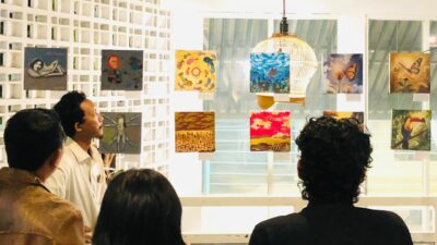 Pameran “Serasarupa” Hadirkan Goresan Mini Penuh Makna, Meriahkan Hari Menggambar Nasional di Magetan