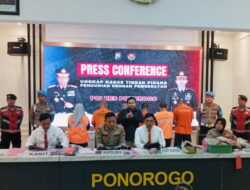 Modus Bobol Gudang Lewat Dinding Triplek, Dua Warga Jember Gasak Baut Rp 62 Juta di Ponorogo