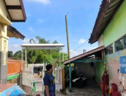 Tiang Listrik PLN Hambat Renovasi SD Plangkrongan 4 Magetan