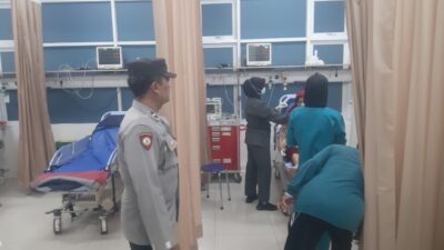 Polsek Udanawu Sigap Kawal Pasien Asma Menuju RS Bhayangkara Kediri