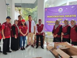 Sinergi Medsos–PSMTI–FPK, Warga Magetan Terima Pengobatan Gratis dan Bantuan Sembako