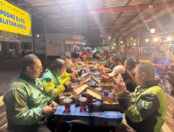 Sahur Bersama Ojol, Polres Blitar Kota Pererat Silaturahmi