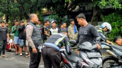 Polisi Tertibkan Balap Liar di Mojokerto, Puluhan Remaja dan Motor R2 Diamankan