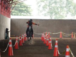 Liga Memanah Berkuda Perempuan Digelar di Temboro