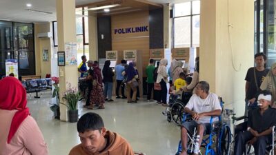 Antrean Membludak Peserta BPJS di RSUD Sayidiman Magetan, Ini Pemicunya
