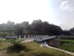 Proyek Jembatan Rp1,7 Miliar di Magetan Terbengkalai