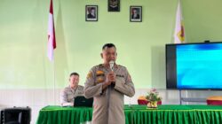 Cegah Kenakalan Remaja, Polsek Sukorejo Berikan Pembinaan kepada Pelajar SMPN 2 Sukorejo