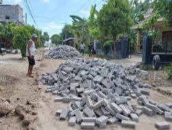 Tumpukan Material Sepanjang 1 Kilometer Optimalkan Pembangunan Jalan TMMD 129