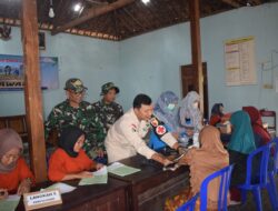 Lansia Desa Bulu Lor Antusias Ikuti Sosialisasi Kesehatan dan Pemeriksaan Gratis