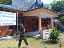 Kerja Bakti Lintas Iman: Satgas TMMD 129 Bersihkan Masjid dan Vihara Bulu Lor