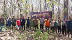 Antisipasi Musim Kemarau, Polsek Sukorejo Bersama KPH Pasang Banner Larangan Karhutla