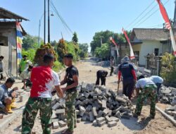 Jalan Keras Jadi Tantangan, Satgas TMMD 129 Bulu Lor Pakai Bor Beton untuk Galian Pondasi