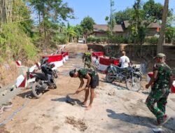 Jembatan Permanen TMMD 129 Hubungkan Bibis-Gupit, Warga Bulu Lor Tinggalkan Jembatan Bambu