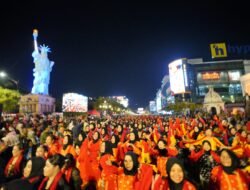5.000 Warga Padati Jalanan di Madiun Menari 2026, Gerakkan Pelestarian Beksan Parisuko