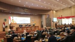 Plt Wali Kota Madiun Jawab Fraksi DPRD: Anggaran Bansos Digelar, PAD Hampir Rp300 Miliar