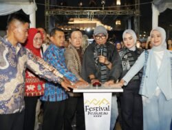 Penutupan Festival Krakatau XXXV Meriah, Ribuan Warga Padati Lapangan Saburai