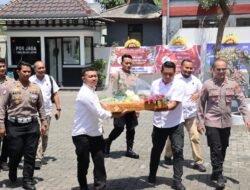 Rayakan HUT Adhyaksa ke-81, Polres Magetan Beri Kejutan ke Kejari