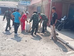 Peringati HUT ke-81 TNI, Kodim 0802 Ponorogo Gelar Aksi Bersih Sampah Serentak di Seluruh Koramil