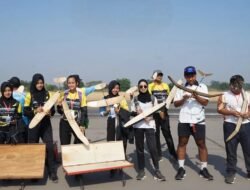 Langit Iswahjudi Jadi Arena Adu Skill, Open Turnamen Aeromodelling Piala Panglima TNI Dibuka
