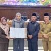 DPRD Magetan Setujui P-APBD 2026 Rp1,9 Triliun, Anggaran Mobil Dinas Camat Rp8,5 M Jadi Sorotan