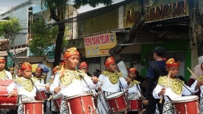 Meriahkan Hari Jadi ke-351 Magetan, 50 Grup SD-SMP Ikuti Parade Drum Band dari GOR Ki Mageti ke Alun-Alun