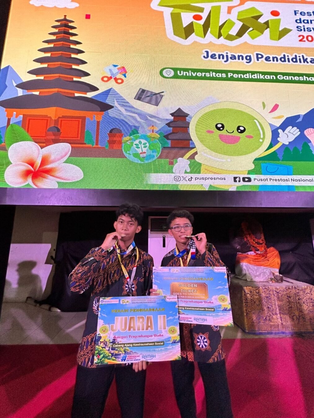 Inovasi Board Game Berbasis Kearifan Lokal, Tim Harmoni SMAN 3 Sidoarjo Borong Mendali Perak dan Golden Ticket di FIKSI 2026
